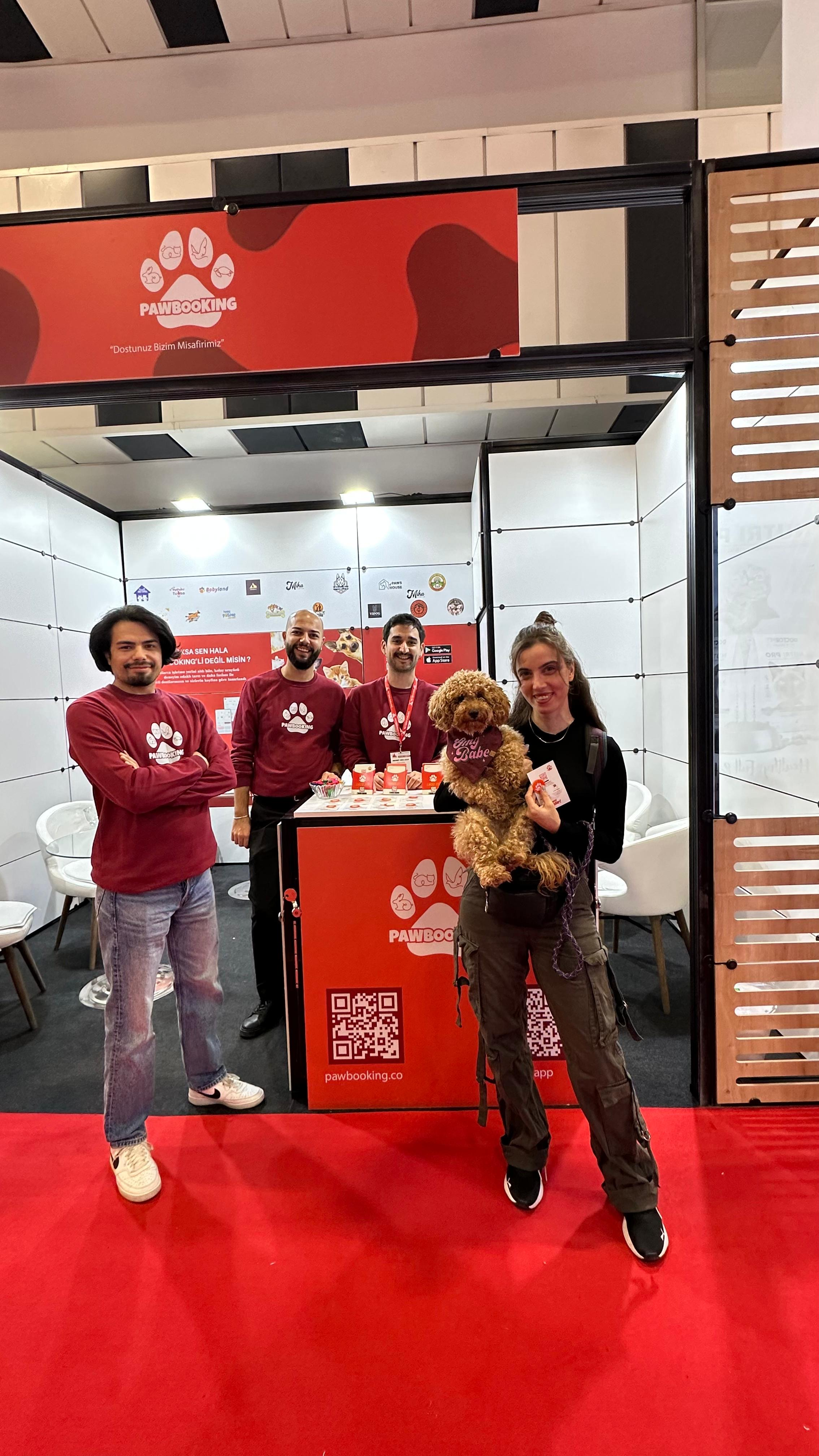 PawBooking ekip fotoğrafı 2